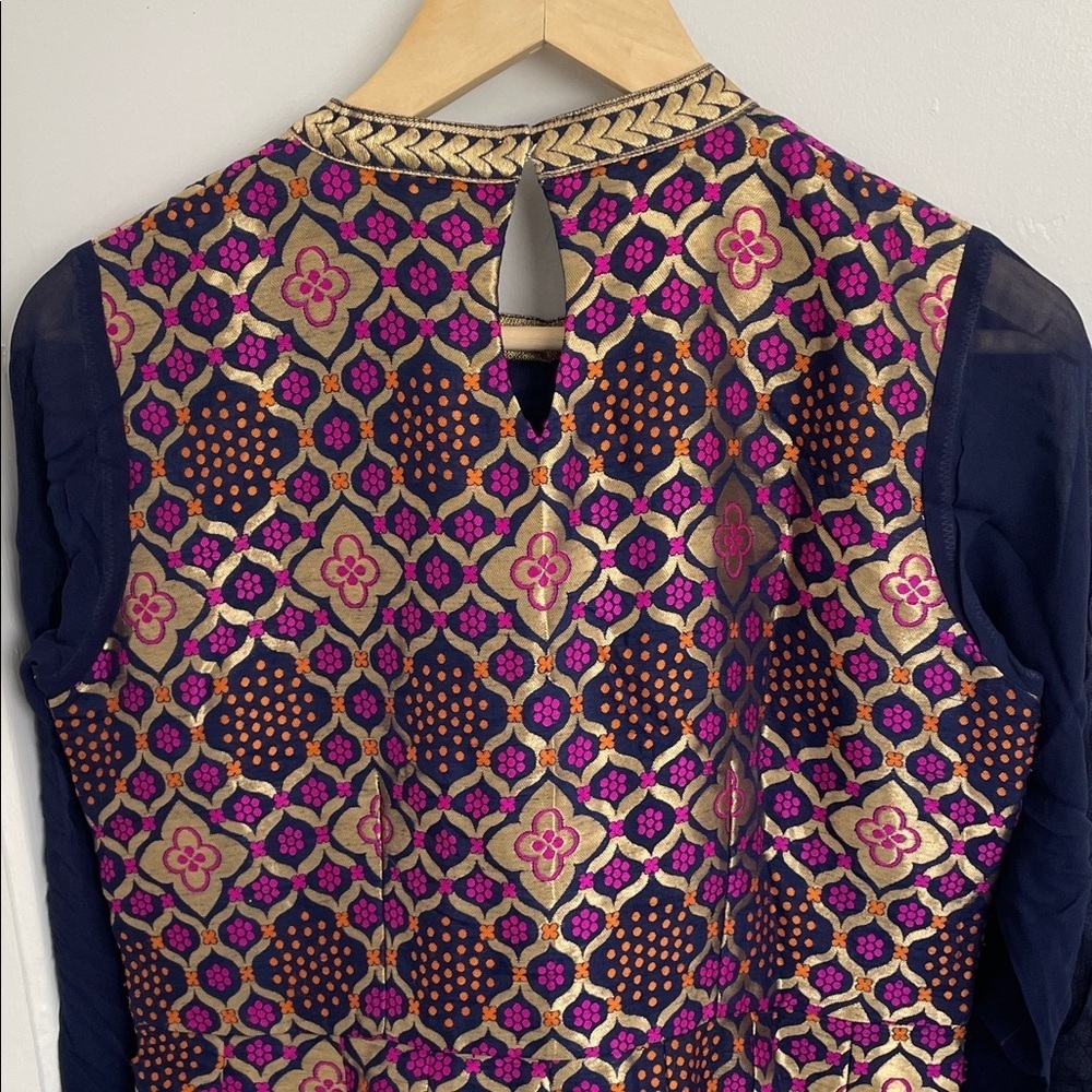 Indian, Pakistani afghani Elegant Purple and Gold Long Kurta Dress - Picture 7 of 12